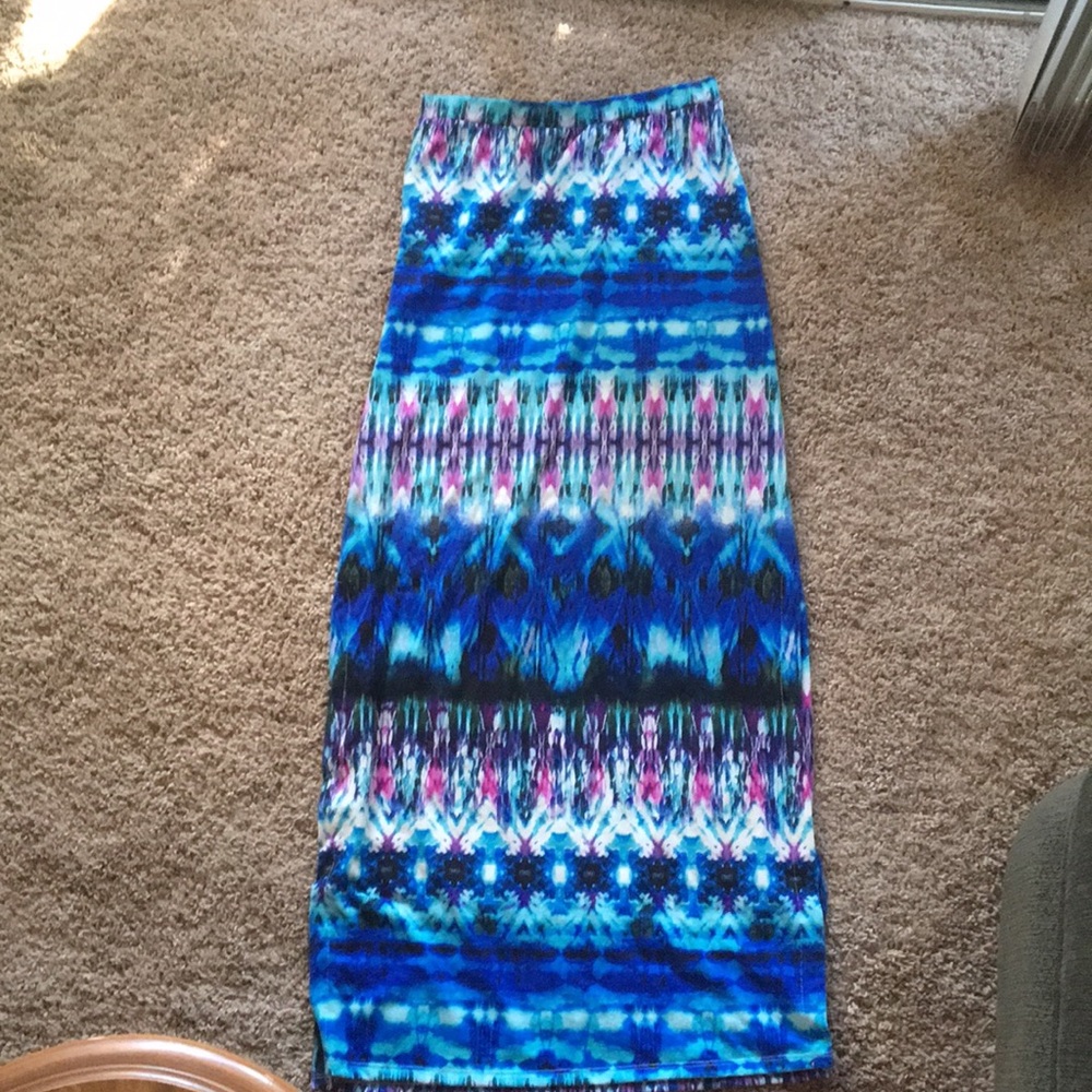 Maxi skirt